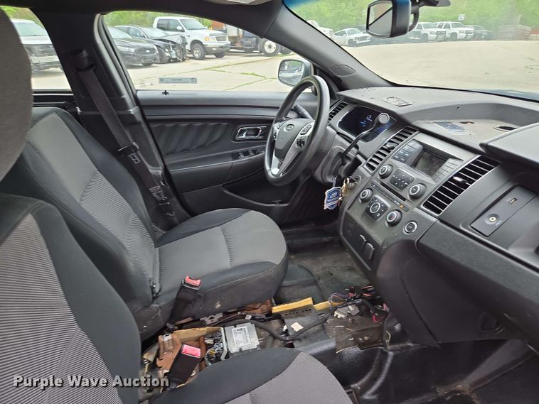 image for item EM7204 2013 Ford  Taurus Police Interceptor 