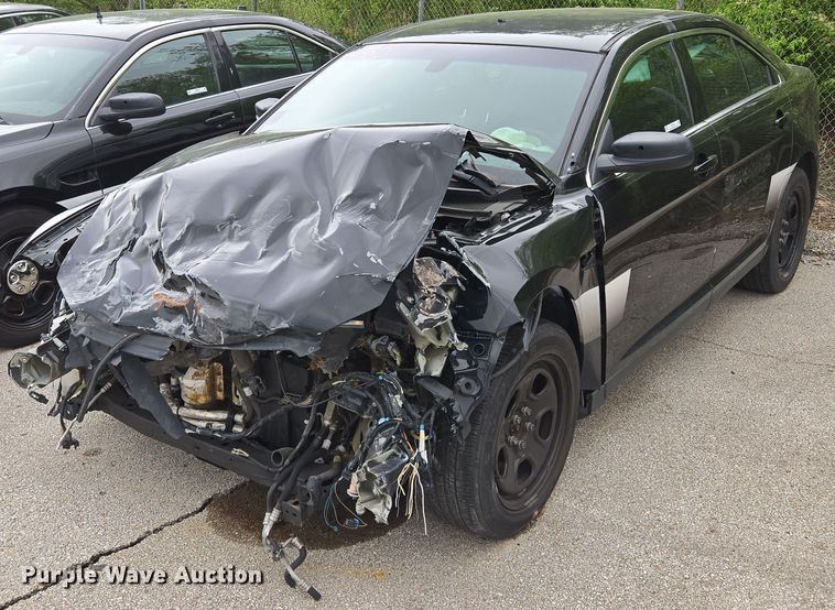 image for item EM7205 2019 Ford  Taurus Police Interceptor 