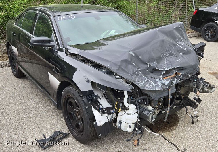 image for item EM7205 2019 Ford  Taurus Police Interceptor 