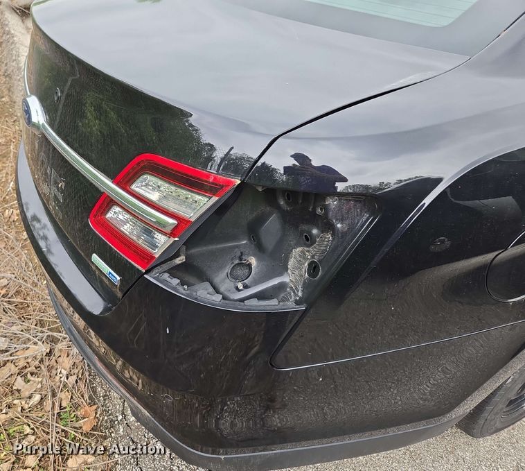 image for item EM7205 2019 Ford  Taurus Police Interceptor 