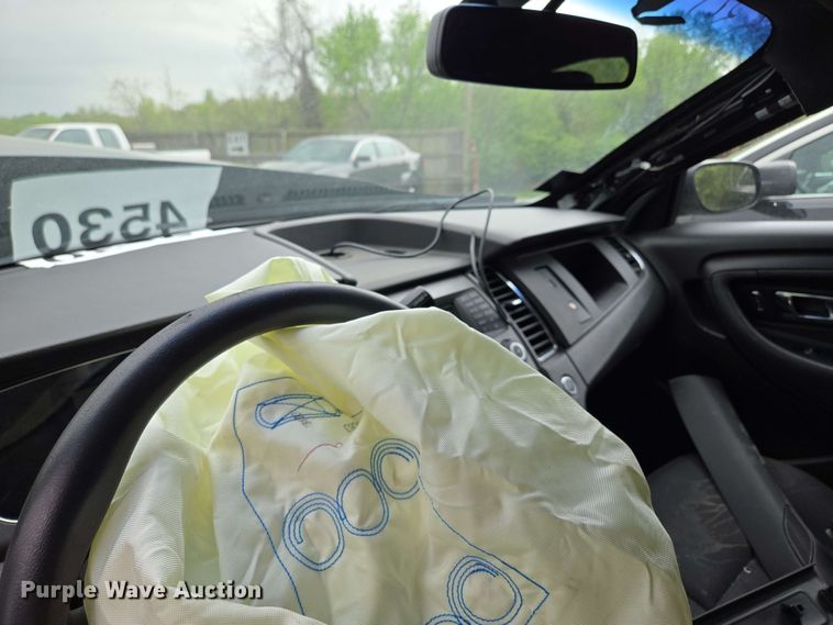 image for item EM7205 2019 Ford  Taurus Police Interceptor 