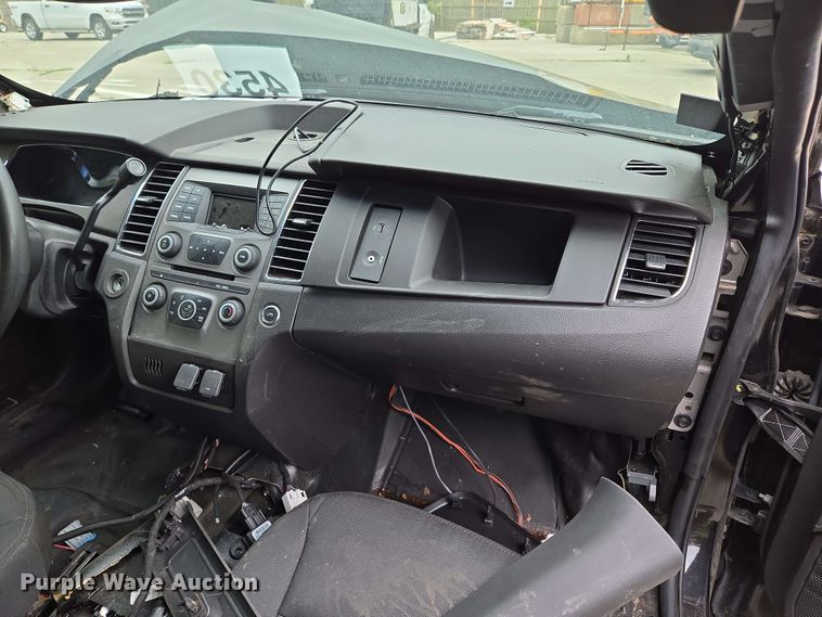 image for item EM7205 2019 Ford  Taurus Police Interceptor 