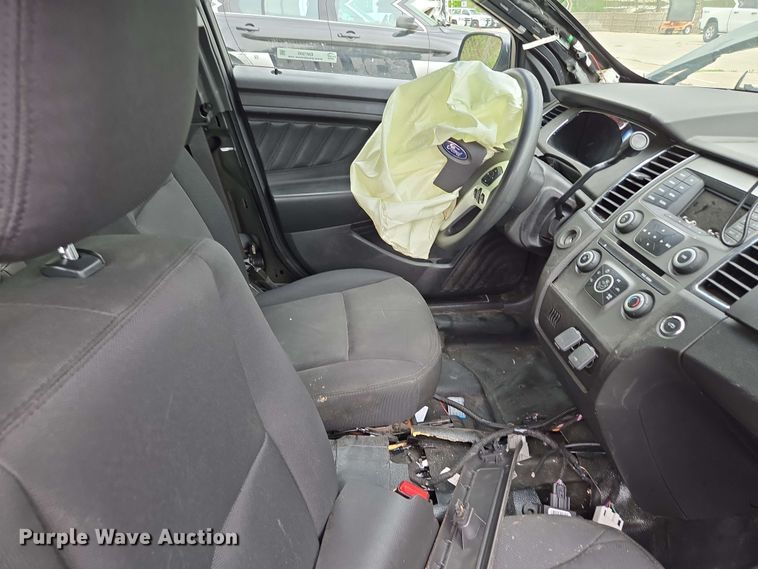 image for item EM7205 2019 Ford  Taurus Police Interceptor 