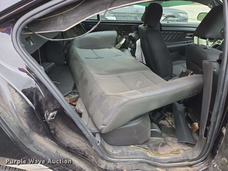 image for item EM7205 2019 Ford  Taurus Police Interceptor 