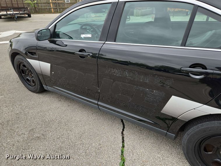 image for item EM7207 2014 Ford  Taurus Police Interceptor 