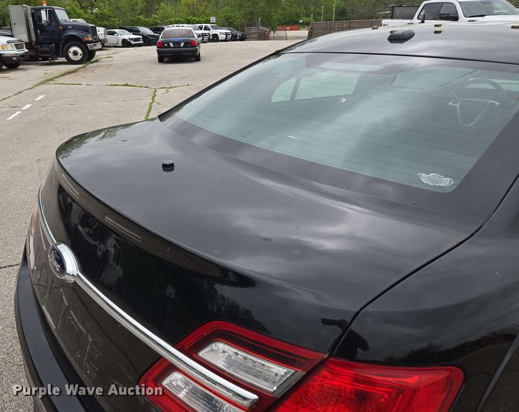 image for item EM7207 2014 Ford  Taurus Police Interceptor 