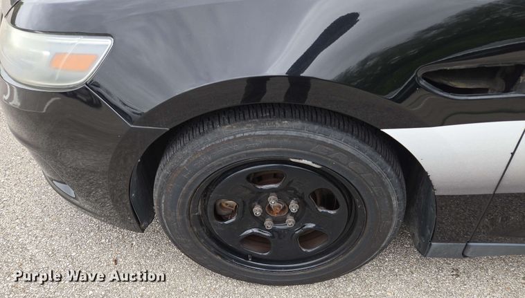 image for item EM7207 2014 Ford  Taurus Police Interceptor 