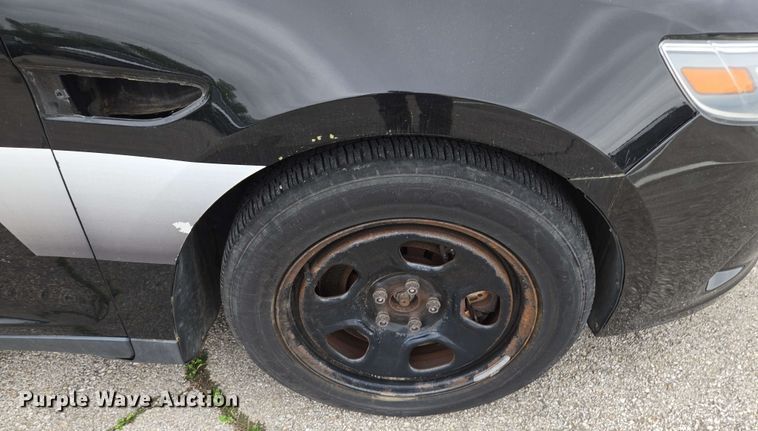 image for item EM7207 2014 Ford  Taurus Police Interceptor 