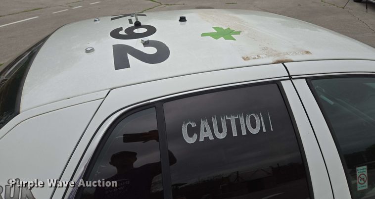 image for item EM7208 2011 Ford  Crown Victoria Police Interceptor 