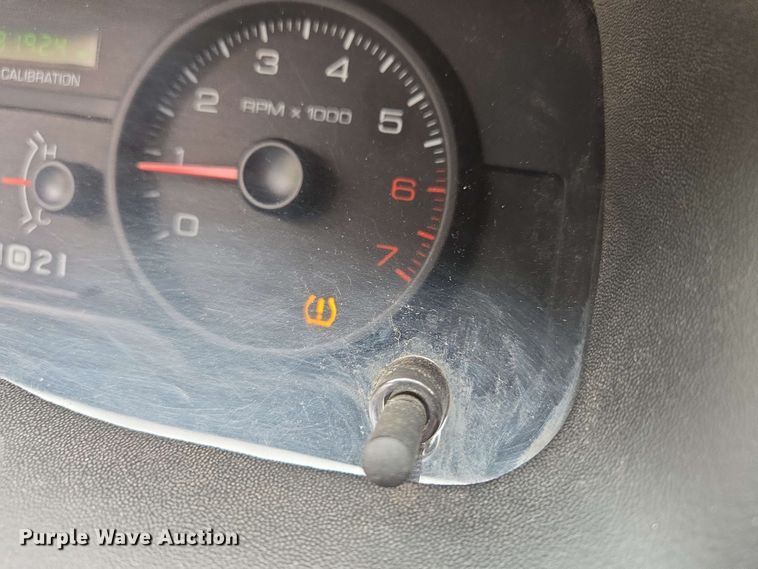 image for item EM7208 2011 Ford  Crown Victoria Police Interceptor 