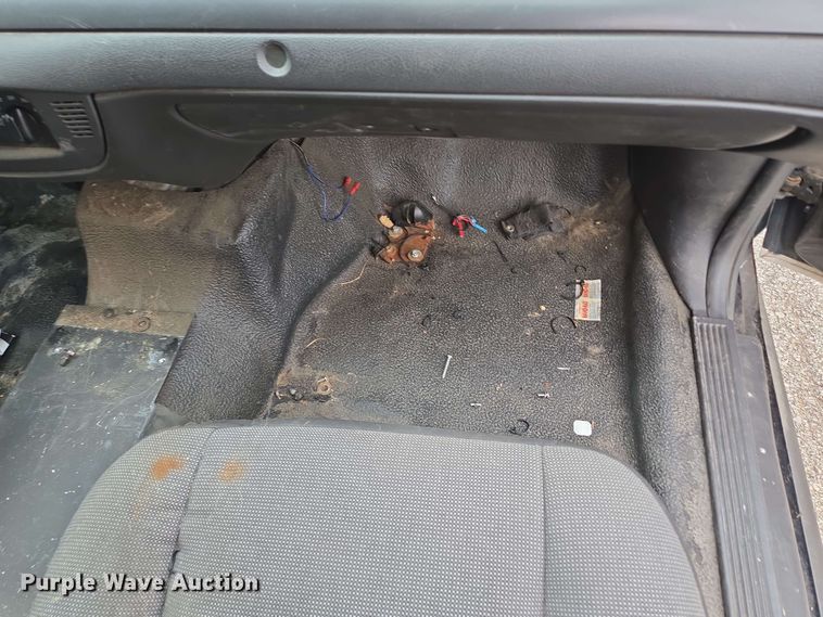 image for item EM7208 2011 Ford  Crown Victoria Police Interceptor 