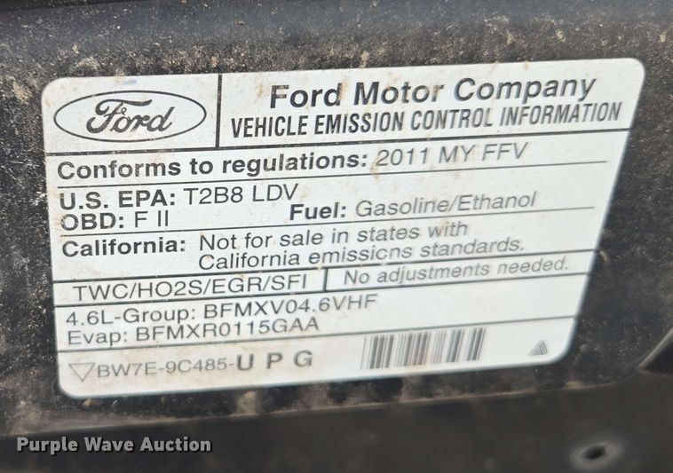 image for item EM7208 2011 Ford  Crown Victoria Police Interceptor 