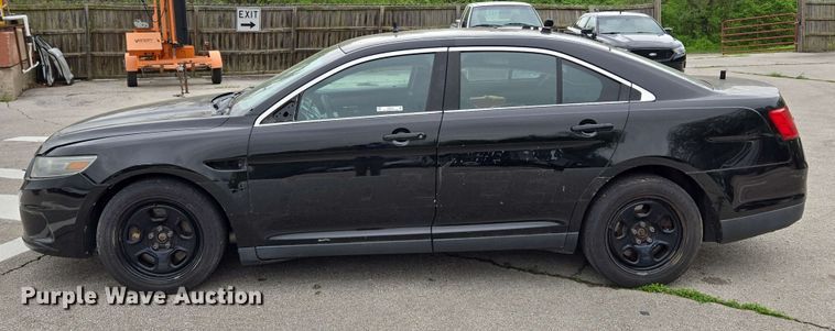 image for item EM7210 2013 Ford  Taurus Police Interceptor 