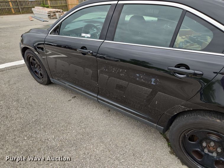 image for item EM7210 2013 Ford  Taurus Police Interceptor 