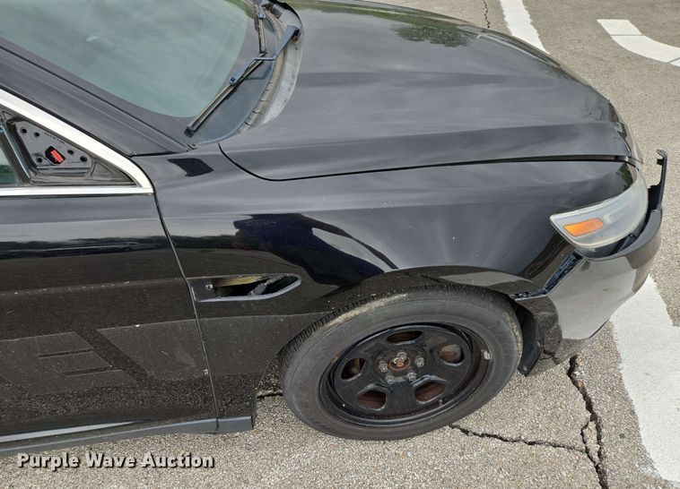 image for item EM7210 2013 Ford  Taurus Police Interceptor 