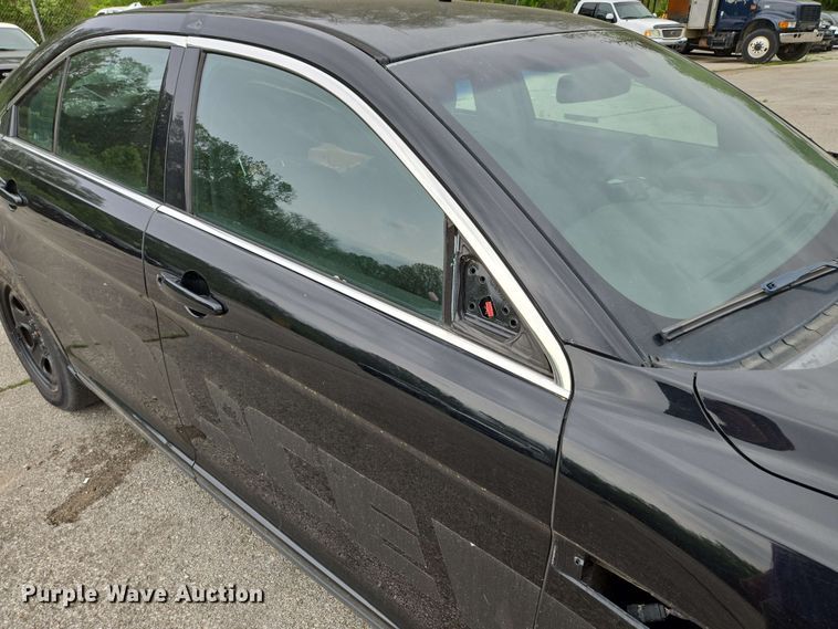 image for item EM7210 2013 Ford  Taurus Police Interceptor 