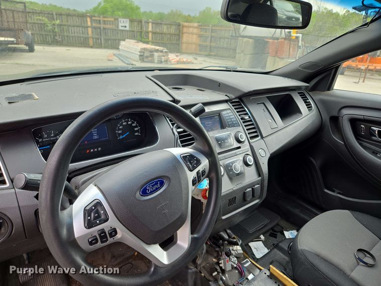 image for item EM7210 2013 Ford  Taurus Police Interceptor 