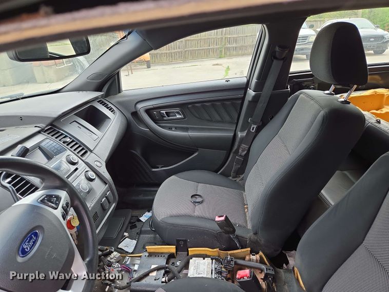 image for item EM7210 2013 Ford  Taurus Police Interceptor 