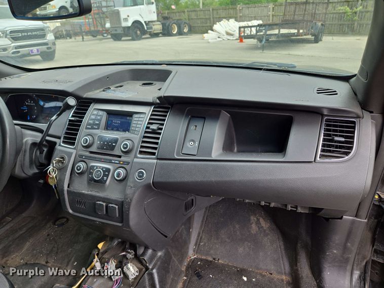 image for item EM7210 2013 Ford  Taurus Police Interceptor 