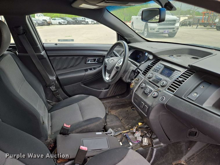 image for item EM7210 2013 Ford  Taurus Police Interceptor 