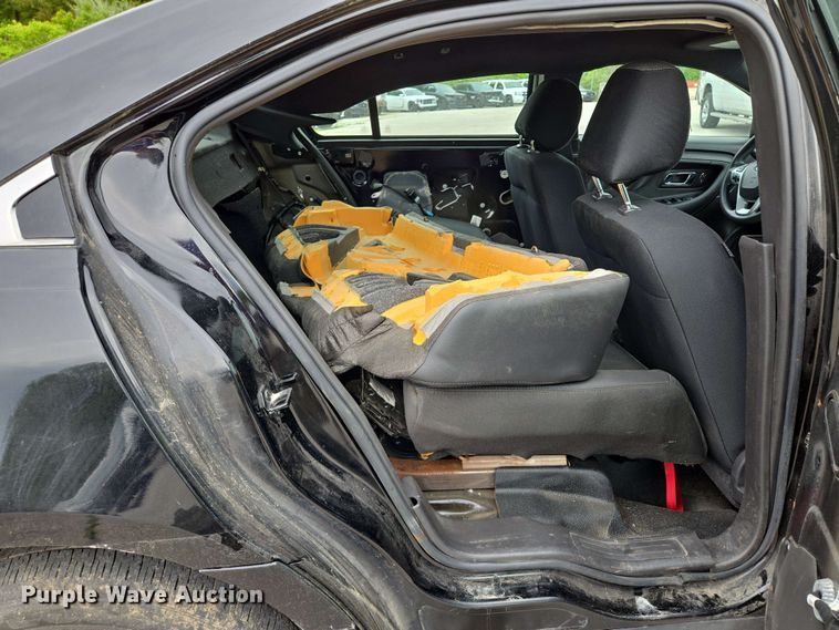 image for item EM7210 2013 Ford  Taurus Police Interceptor 