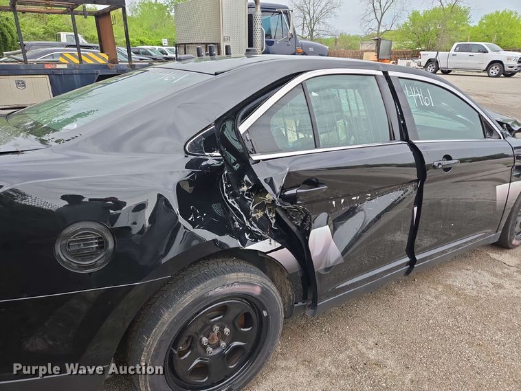 image for item EM7211 2018 Ford  Taurus Police Interceptor 