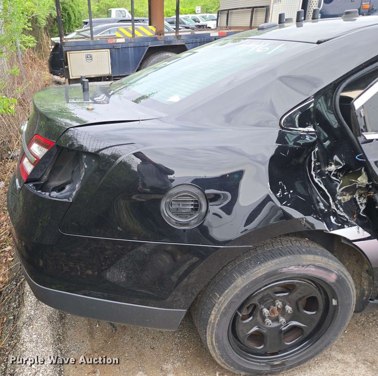 image for item EM7211 2018 Ford  Taurus Police Interceptor 