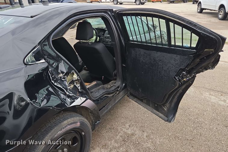 image for item EM7211 2018 Ford  Taurus Police Interceptor 