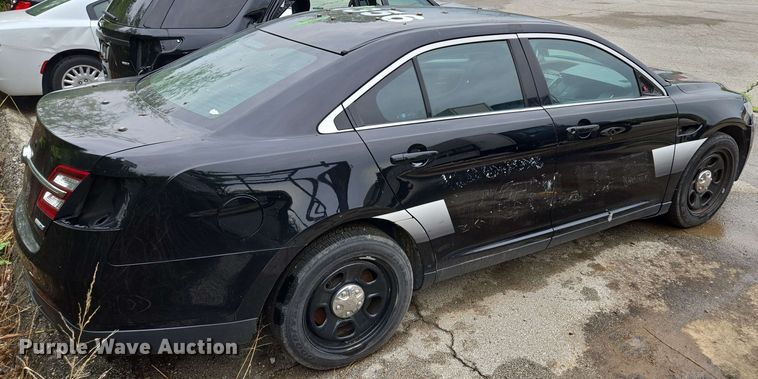 image for item EM7214 2017 Ford  Taurus Police Interceptor 