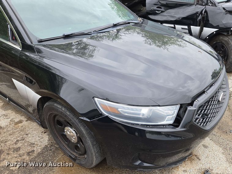 image for item EM7214 2017 Ford  Taurus Police Interceptor 
