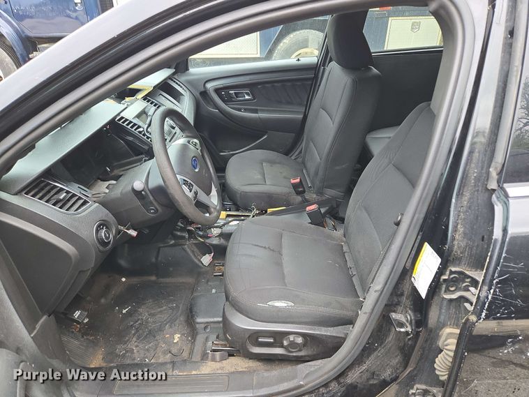 image for item EM7214 2017 Ford  Taurus Police Interceptor 