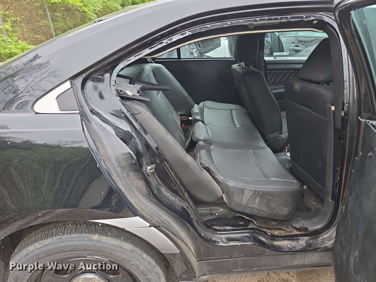 image for item EM7214 2017 Ford  Taurus Police Interceptor 