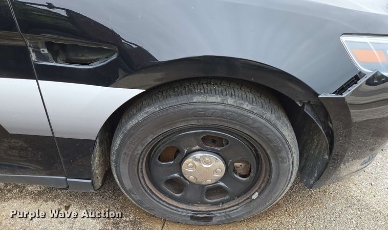 image for item EM7214 2017 Ford  Taurus Police Interceptor 