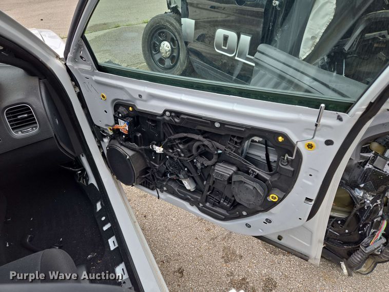 image for item EM7216 2020 Dodge  Charger Police 