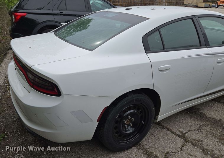 image for item EM7217 2019 Dodge  Charger Police 