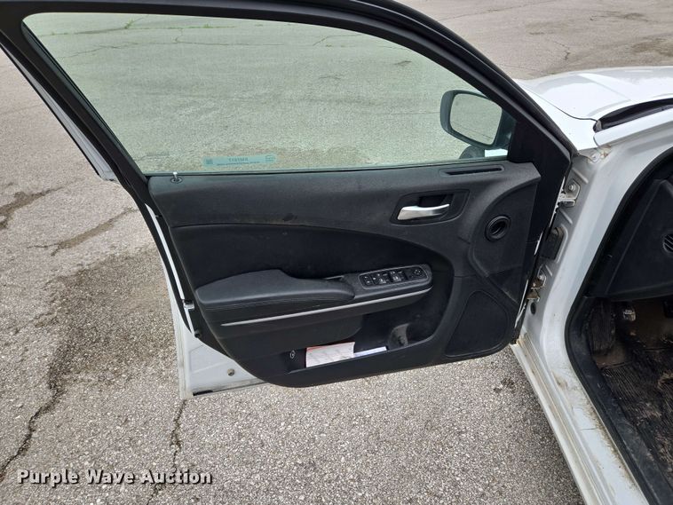 image for item EM7217 2019 Dodge  Charger Police 