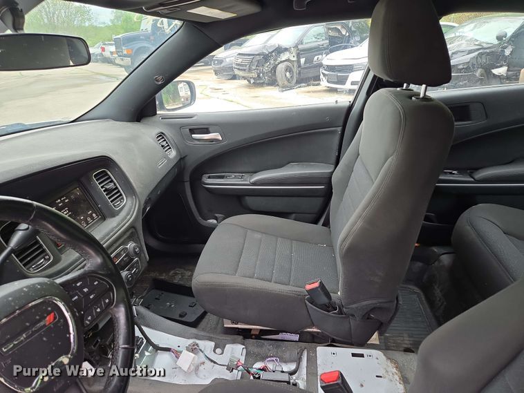 image for item EM7217 2019 Dodge  Charger Police 