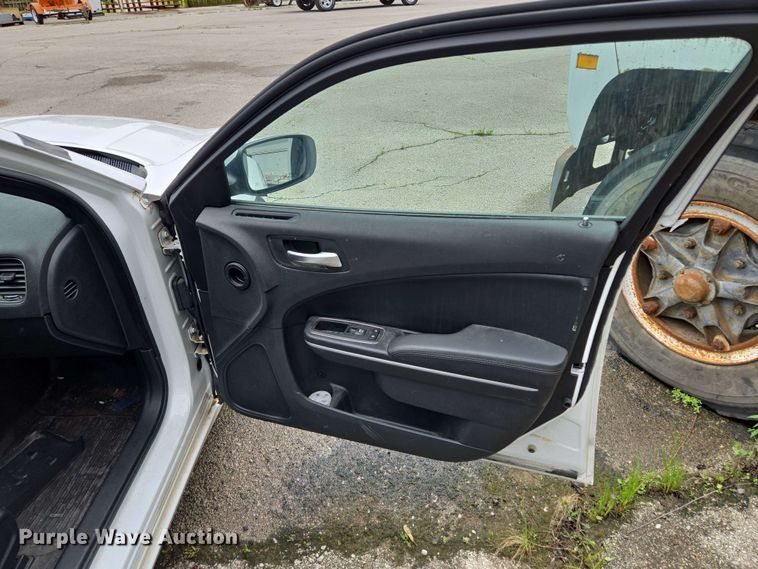 image for item EM7217 2019 Dodge  Charger Police 