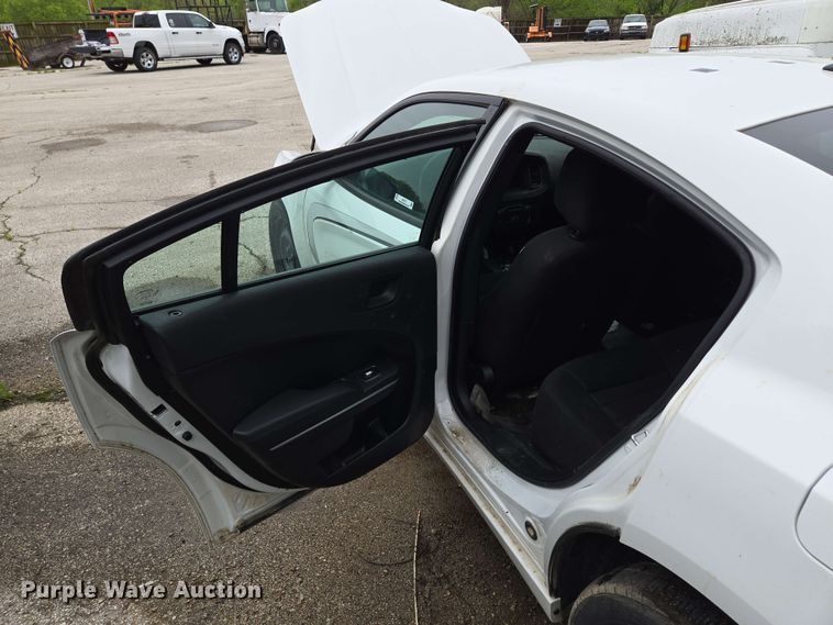 image for item EM7217 2019 Dodge  Charger Police 