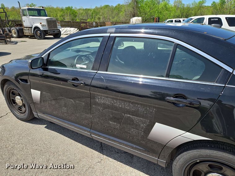 image for item EM7222 2018 Ford  Taurus Police Interceptor  