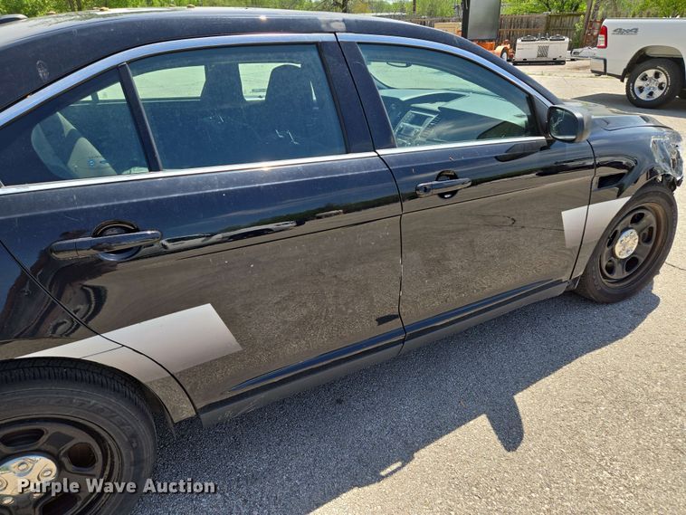 image for item EM7222 2018 Ford  Taurus Police Interceptor  