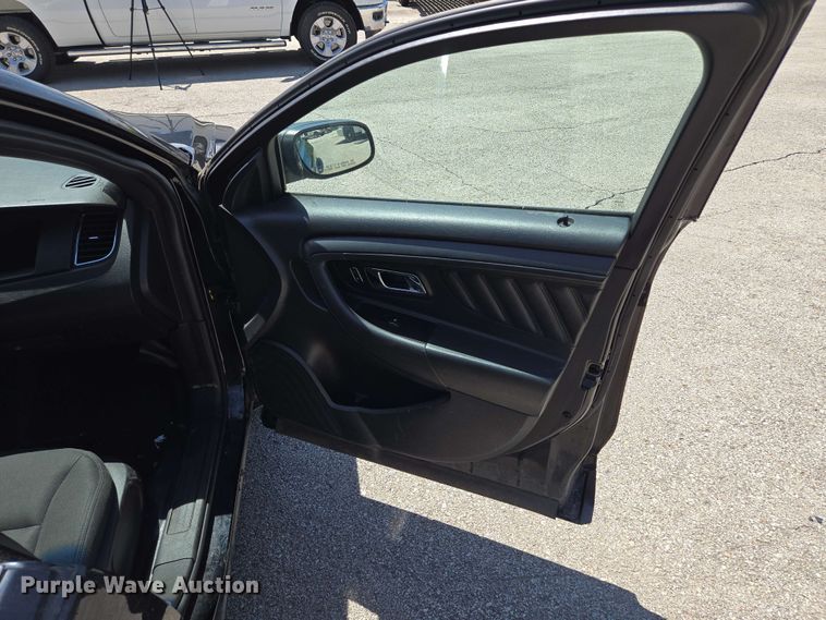 image for item EM7222 2018 Ford  Taurus Police Interceptor  