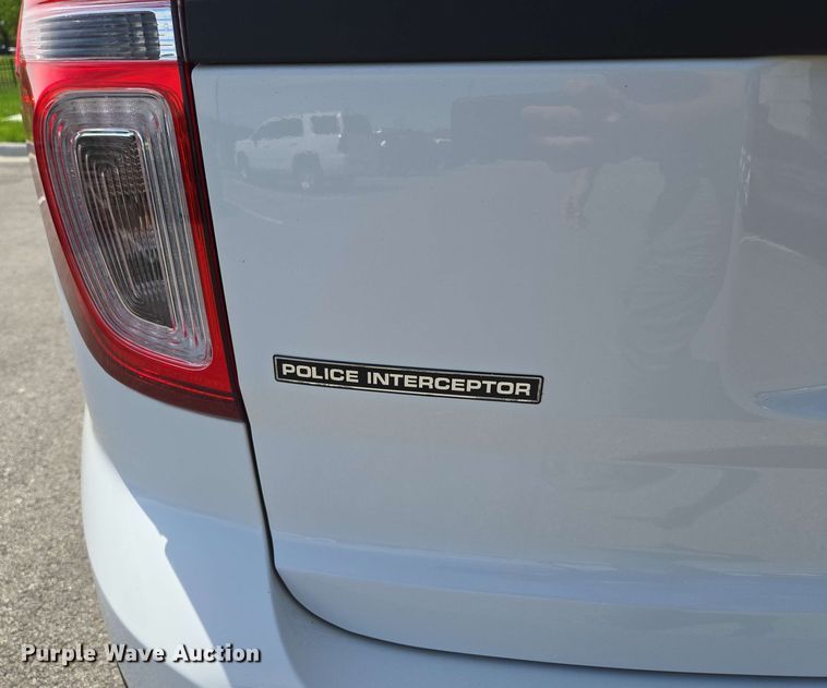 image for item EM7225 2013 Ford  Explorer Police Interceptor SUV