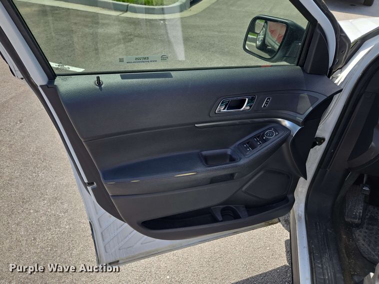 image for item EM7225 2013 Ford  Explorer Police Interceptor SUV