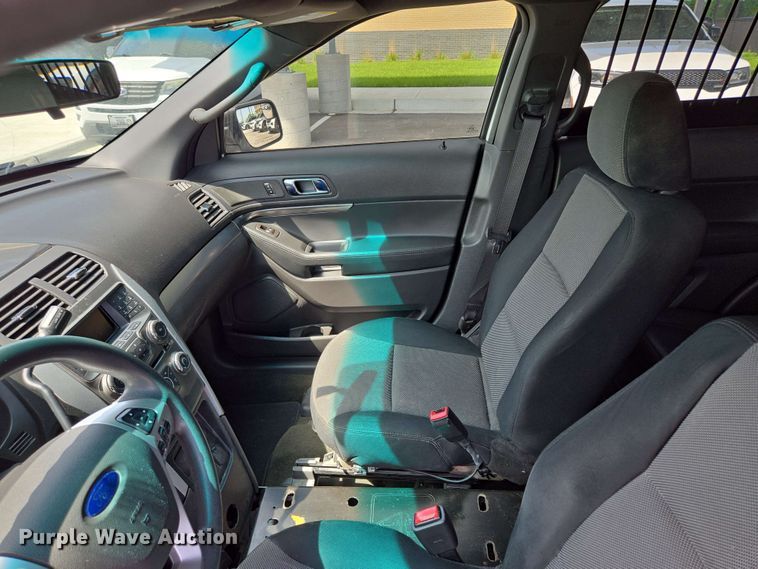 image for item EM7225 2013 Ford  Explorer Police Interceptor SUV