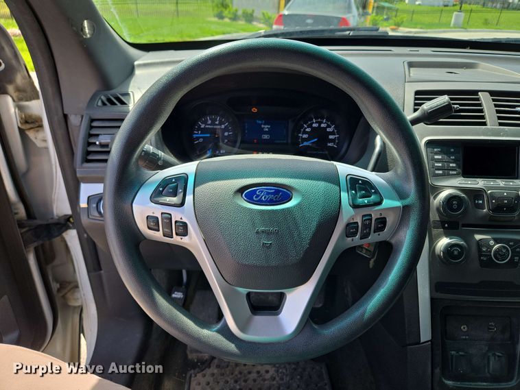 image for item EM7225 2013 Ford  Explorer Police Interceptor SUV