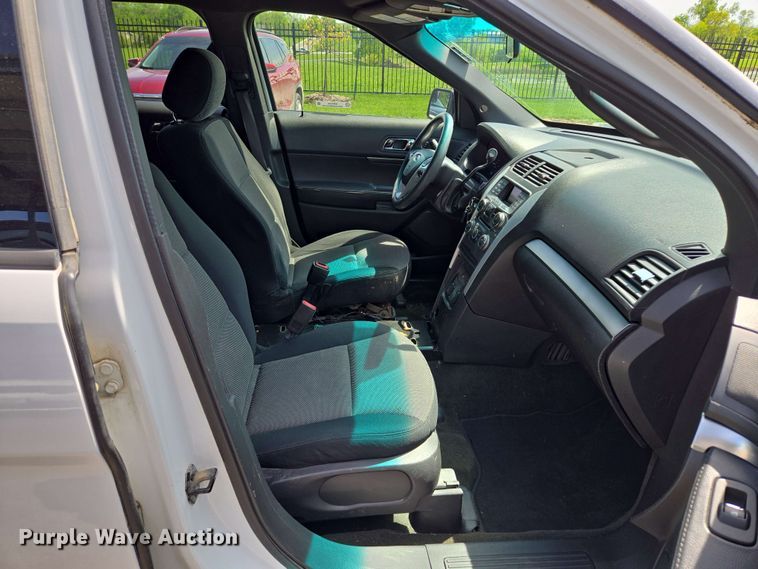 image for item EM7225 2013 Ford  Explorer Police Interceptor SUV