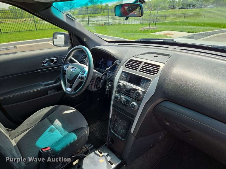 image for item EM7225 2013 Ford  Explorer Police Interceptor SUV