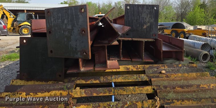 image for item EN3651 (11) I-Beams