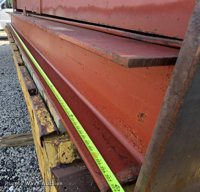 image for item EN3651 (11) I-Beams